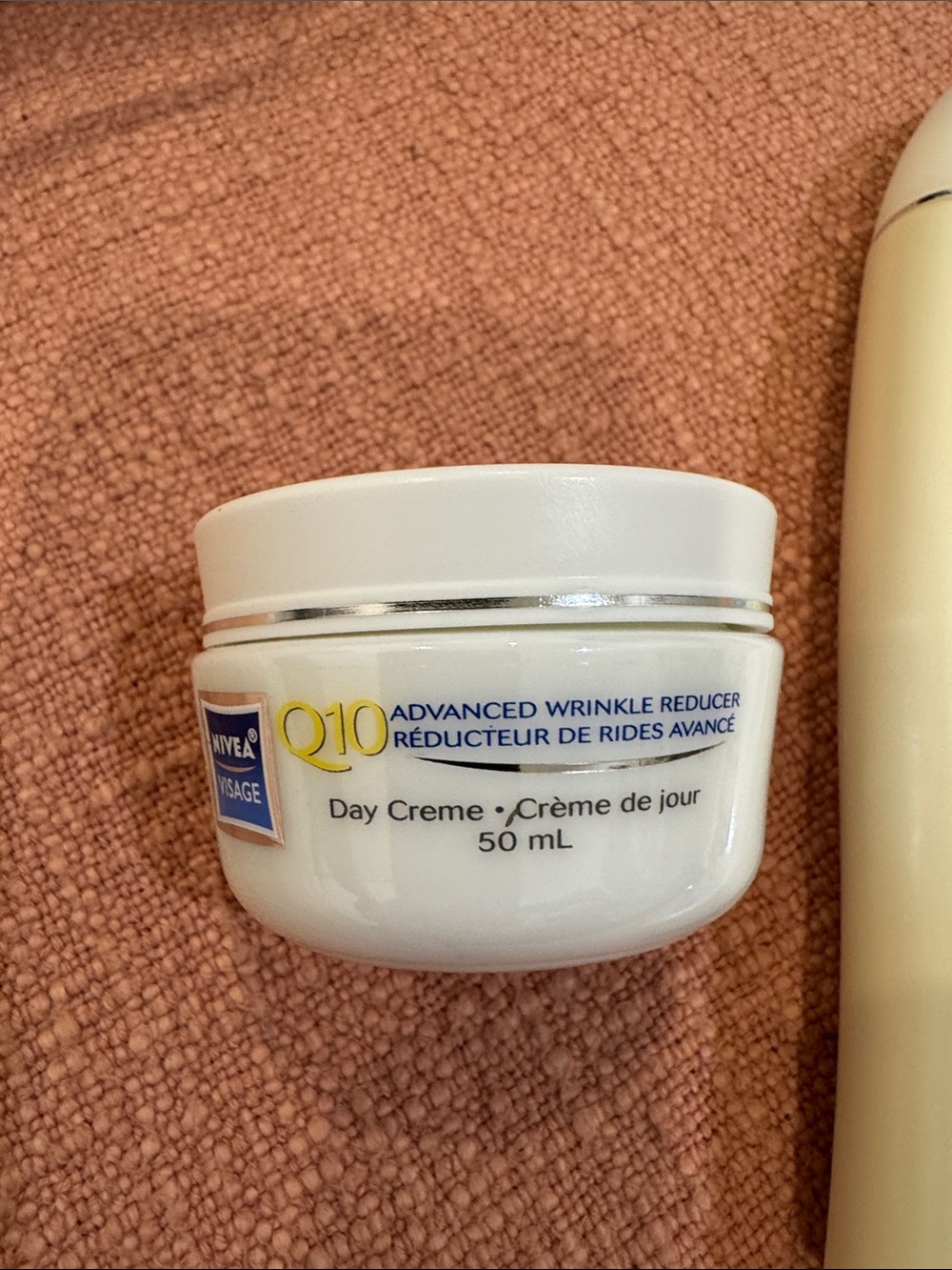 NIVEA Visage Q10 Advanced day cream & Cleansing Lotion - Picture 3 of 10